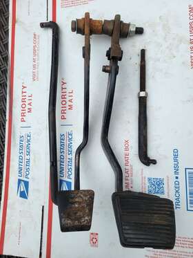 Chevrolet Z28 4 1970-81 Pontiac Trans Am Chevy Camaro Z/28 Speed Pedals W Linkage