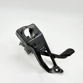 7857984 Chm Clutch Pedal Assembly For Isuzu Nrr Nqr Npr Npr-hd 95-04
