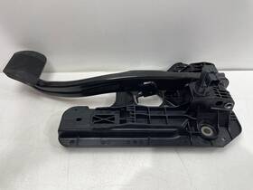 04581676ac Chrysler Fits 2017 - 2024 Pacifica Brake Stop Pedal W Bracket