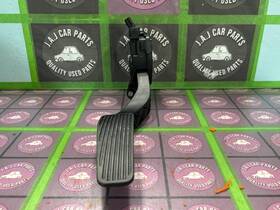 04861716ab Chrysler 2011 300 Gas Pedal Accelerator Ident Oem