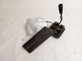234.ch1603 Chrysler Gas Pedal For Town Country 2003
