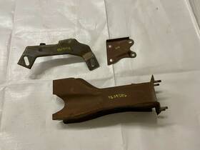 235m461 Chrysler 1970-1972 Mopar Plymouth Duster Auto Brake Pedal Bracket Under Dash Metal Braces 235m461 Chrysler 1970-1972 Mopar Plymouth Duster Auto Brake Pedal Bracket Under Dash Metal Braces