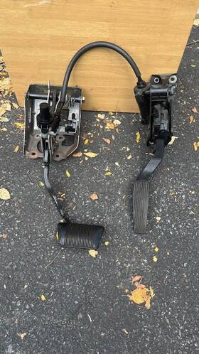 4779687al Chrysler 15-23 Dodge Charger Brake Pedal Assembly Adjustable Gas Motor Oem