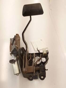 546.ch1410 Chrysler 2010 Town And Country Gas Brake Pedal Assembly Oem