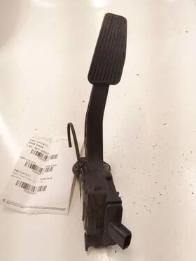 546.ch1411 Chrysler 2011 Town And Country Gas Pedal Throttle Oem Slight Damage To Top