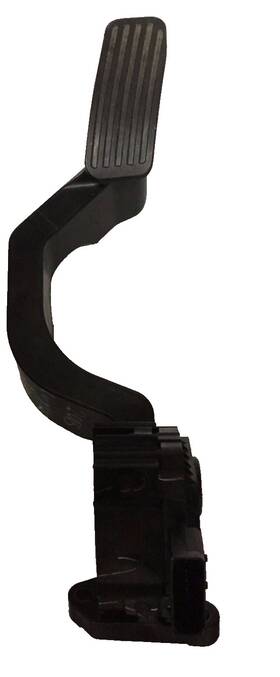 L1401-113628 Chrysler 15 16 200 Accelerator Gas Pedal Oem