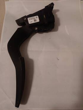 047260004ab Dodge 2006 Magnum Charger 300 Gas Pedal 047260004ab Dodge 2006 Magnum Charger 300 Gas Pedal