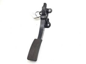 234.ch2k08 Dodge Gas Pedal For Avenger 2008 Oem