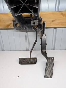 52077904 Dodge 94 95 96 97 Ram 1500 2500 3500 Brake Gas Throttle Pedal Assembly Automatic