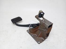 546.ch2k13 Dodge 2013 Avenger Brake Pedal Oem