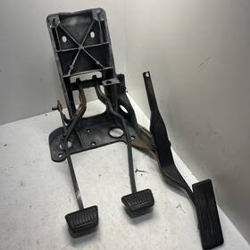 55251014ad Dodge 1998-2001 Ram 2500 Mt Manual Transmission Clutch Brake Gas Pedal Assembly 55251014ad Dodge 1998-2001 Ram 2500 Mt Manual Transmission Clutch Brake Gas Pedal Assembly