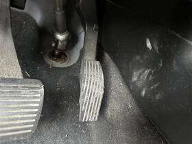 234.ch8218 Dodge Truck Accelerator Fuel Gas Pedal With Sensor 2018 Ram Promaster City