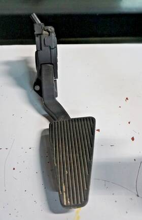 234.ch8m14 Dodge Truck 2015 Ram1500 Accelerator Gas Pedal