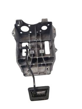 546.ch8n17 Dodge Truck Ram2500 2017 Pedal Brake/clutch 642694