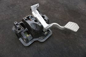 191805 Ferrari Brake Pedal And Bracket Board Assembly F1 Gearbox California 08-14