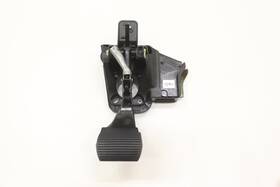 00521023100 Fiat 2018 - 2020 500l Front Foot Brake Stop Pedal With Bracket Oem
