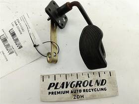 234.fi1g82 Fiat X1/9 X19 Accelerator Gas Throttle Pedal Assembly 1979 1980 1981 1982