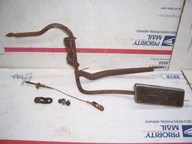 C8oz-9725-g Fomoco 68-69 Mercury Montego Ford Torino V8 302 Gas Pedal Linkage Cyclone Ranchero