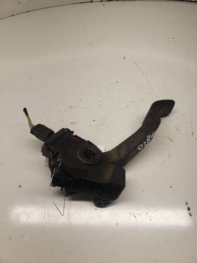 234.fd1f10 Ford Focus 2010 Accelerator Parts 1207762