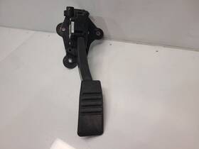 234.fd1h07 Ford 2007 Mustang 4.0l / Coupe At Accelerator Pedal - Drive By Wire Dbw