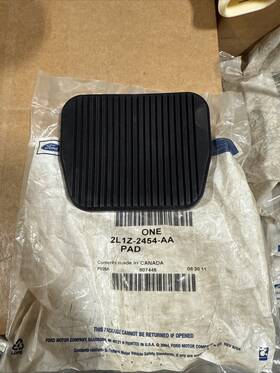 2l1z-2454-aa Ford Oem Pad - Pedal Expedition Lincoln Navigator 2003-2008