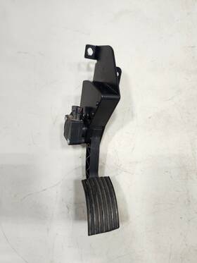 3853014c92 Ford F650 F750 Electronic Accelerator Gas Padel
