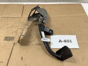 546.fd1g13 Ford 2013 Focus Se Brake Pedal Oem