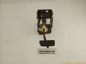 546.fd1g99 Ford Mustang Convertible Brake Pedal With Mounting Bracket Fits 1999-2004 99 00