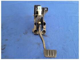 546.fd1i20 Ford 2018-2023 Mustang Gt S550 Brake Pedal Box Cage Assembly 2572