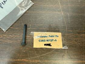 C3az-9727-a Ford 1963 1964 Galaxie Accelerator Gas Pedal Pin Nos 1125