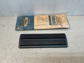 C5az-2457-b Ford Nos 1965-1966 Galaxie 500 Xl 7 Litre Auto Transmission Brake Pedal Pad..new