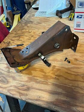 C8oa-19a067-a Ford 1967 1968 Mustang Cougar Xr7 Pedal Support For Power Brakes Plus A Few Bits