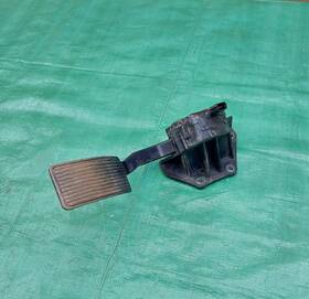 Cc3c9f836bb Ford 2011-2016 F250 F350 F450 Super Duty Accelerator Gas Throttle Pedal Oem