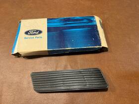 D1dz-9735-a Ford Nos 1971-77 Maverick Mercury Comet Gas Accelerator Pedal