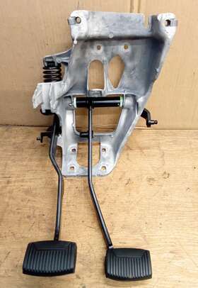 E7tb-7519 Ford Rebuilt 87-91 Clutch And Brake Pedal Assembly With New Parts F150 F250 F350 Bronco