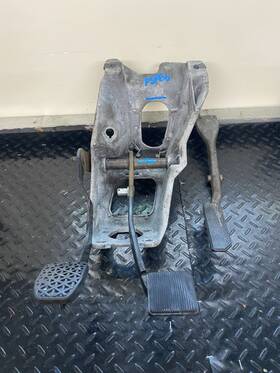 F17a2l252ac Ford Oem 1989-1994 Ranger Clutch Brake Accelerator Pedals Set