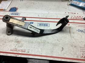 F3hz-7519-a Ford Nos Clutch Pedal Assembly