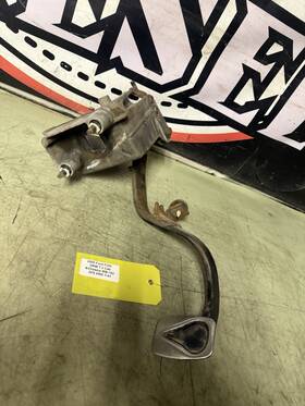 F81a-7b633-bc Ford 99-03 F250 F350 7.3 7.3l Clutch Pedal Assembly Manual Transmission Oem