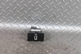 Hu5t14f014ac Ford 16-19 Explorer Front End Electrical Usb Hub Port Plug In Unit Oem Factory Oe Wty Hu5t14f014ac Ford 16-19 Explorer Front End Electrical Usb Hub Port Plug In Unit Oem Factory Oe Wty