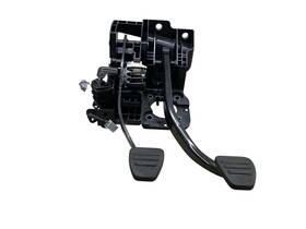 Pr3c-2450-bd Ford 2024 2025 Mustang Clutch And Brake Pedal With Master Cylinder Mounting Bracket