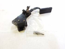 234.fd8n99 Ford Truck 7.3l Accelerator Pedal With Bolts Fits 99 00 01 F250 F350 F450 F550