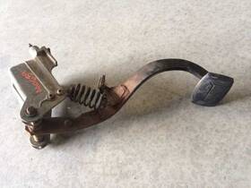 546.fd8n01 Ford Truck 01 F250 F350 Super Duty 7.3l Diesel Manual Transmission Clutch Pedal