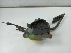 Ford Truck 546.fd8s05 Electronic Throttle Accelerator Pedal From 2005 Excursion 6.8l At 10143764