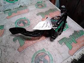 704.fd8317 Ford Truck F250sd 2017 Gas Pedal 2735754