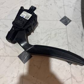 941.fd8g17 Ford Truck 2016-19 Explorer Gas Pedal Oem