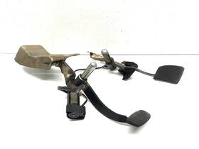 Yl74-2450-ad Ford 2000-2002 Lincoln Navigator Adjustable Brake Pedal Motor Accelerator Gas Oem