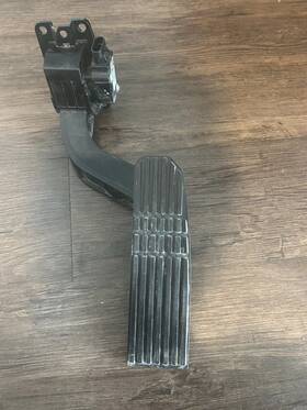 A01-34091-000 Freightliner Williams Controls Accelerator Pedal Assembly