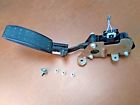 G04289 1 - 13129 042m E4016 Cadillac Cts Accelerator Gas Pedal Oem