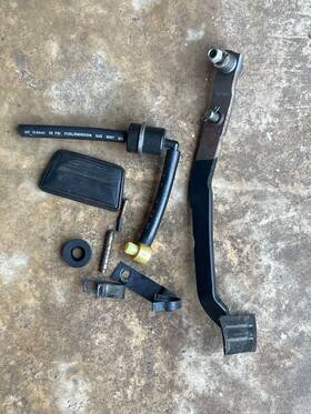 0s19679 General Motors 1978-1988 Regal Gran National Brake Pedal Assembly Vaccum