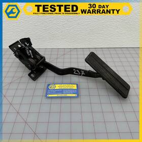 1059012 Gm 05-13 Chevy Corvette C6 Throttle Accelerator Gas Pedal Oem